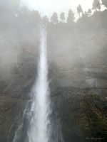2022-01-13-13.21.22-Oregon-Waterfall-Mist-Silhouettes-SM